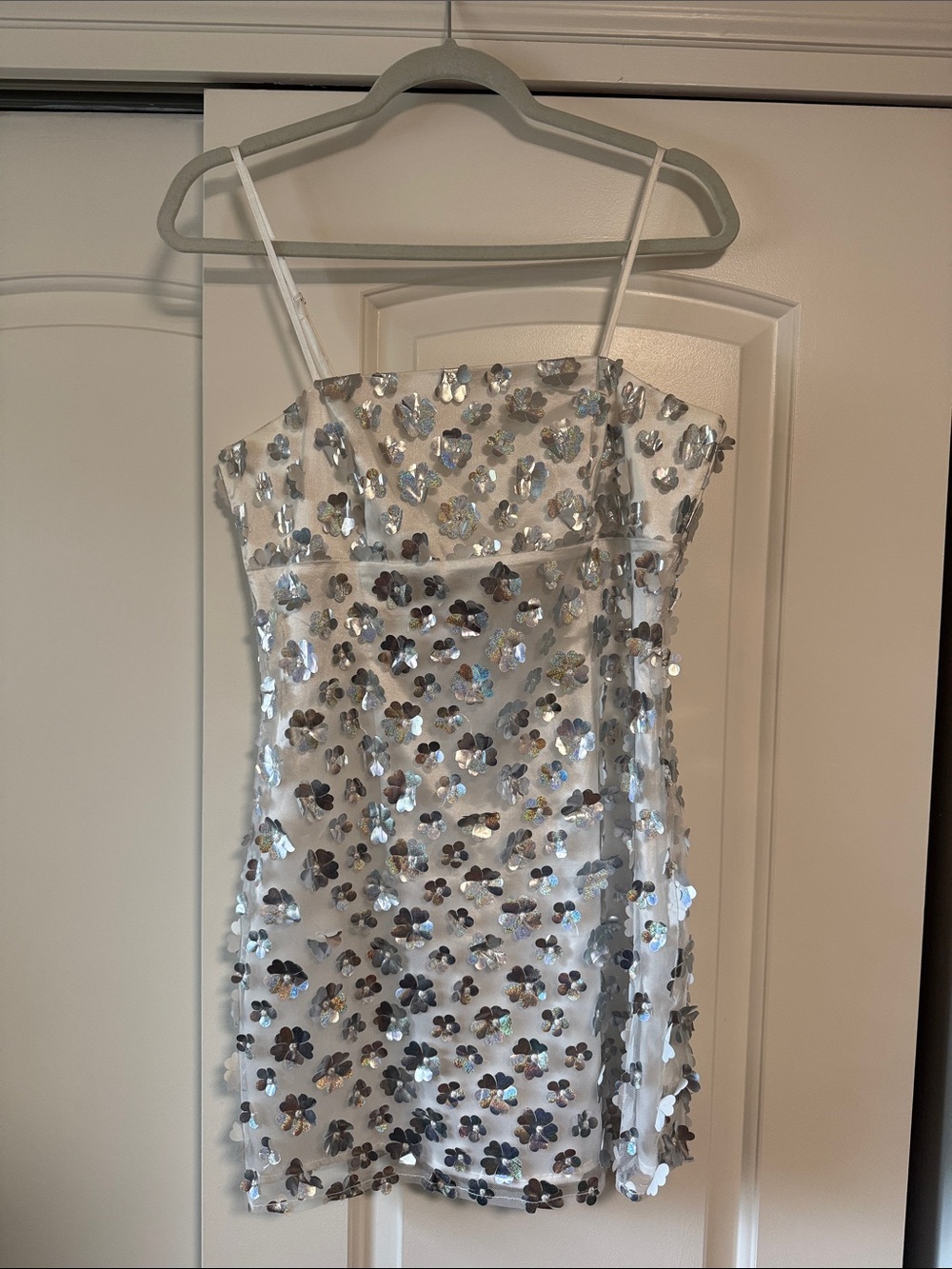 Storia Silver Floral Mini Dress